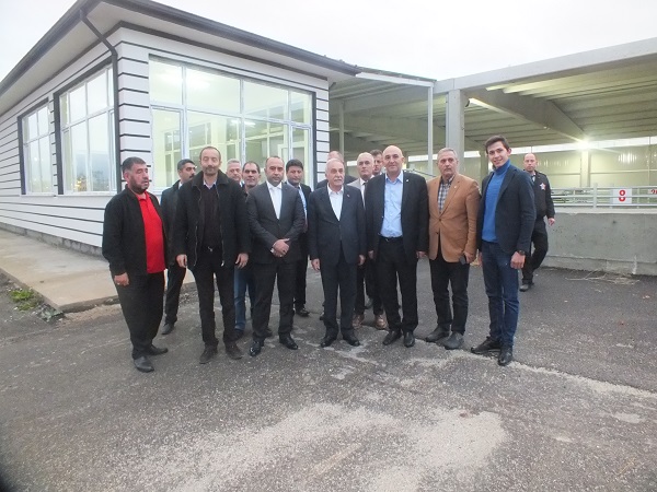 GIDA TARIM VE HAYVANCILIK BAKANI SAYIN AHMET EŞREF FAKIBABA CANLI HAYVAN BORSAMIZI ZİYARET ETTİ